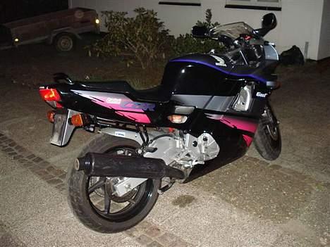 Honda CBR 600F billede 4