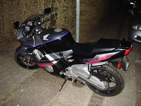 Honda CBR 600F billede 6