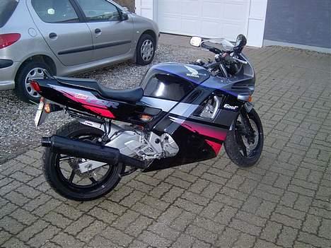 Honda CBR 600F billede 8