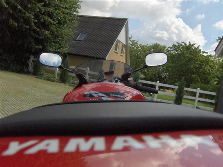 Yamaha YZF R6 (SOLGT) billede 1