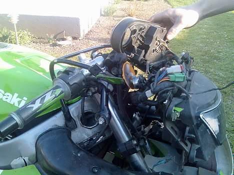 Kawasaki zx6r (TOTALSKADET) billede 19