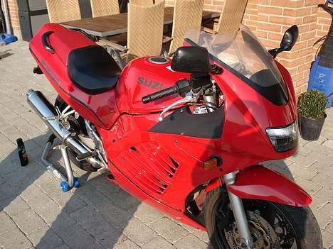 Suzuki RF 600 R (Sverige) billede 9