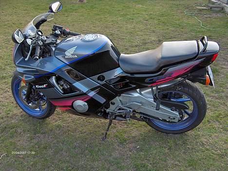 Honda CBR F2 *RIP* billede 1