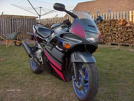 Honda CBR F2 *RIP* billede 2