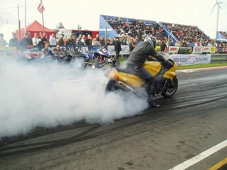 Kawasaki ZZR 1100 billede 3