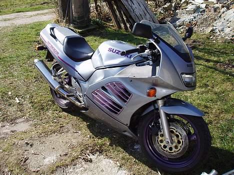 Suzuki RF600R billede 5