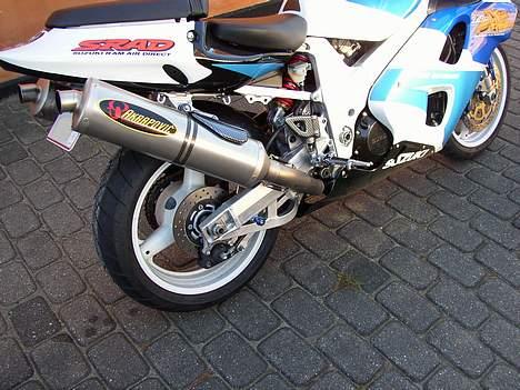Suzuki TL1000R  Solgt billede 6