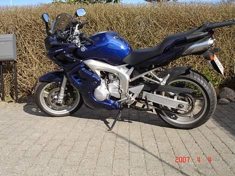 Yamaha Fz6 Fazer - En solskinsdag i april billede 1