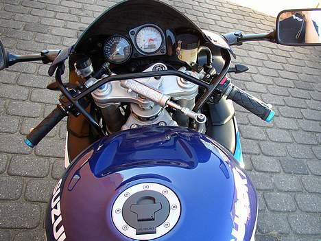 Suzuki TL1000R  Solgt billede 8