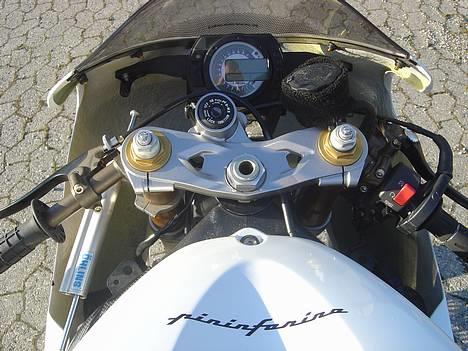 Kawasaki ZX6RR ( Solgt) billede 9