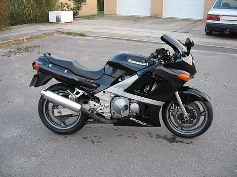 Kawasaki ZZR 600 (TIL SALG!) - Ny vasket billede 2