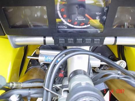 Aprilia RSV MILLE R - mere Öhlins billede 4