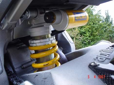 Aprilia RSV MILLE R - og det sidste fra Öhlins billede 5