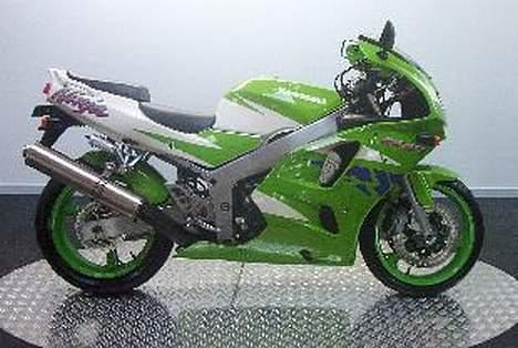 Kawasaki zx6r - sådan har den vist set ud  billede 5