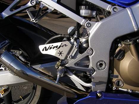 Kawasaki zx6r 636 SOLGT - De lækre hælplader billede 5