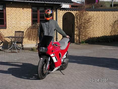 Suzuki Gsx 600 F billede 6