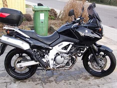 Suzuki DL-650 V-strom - V-strom fra siden billede 8