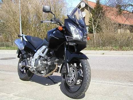 Suzuki DL-650 V-strom - Ny V-strom forfra billede 12