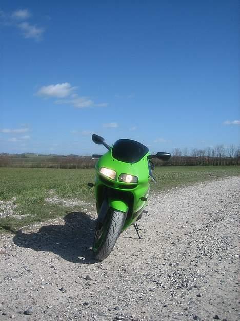 Kawasaki ZX6R *SOLGT* billede 10