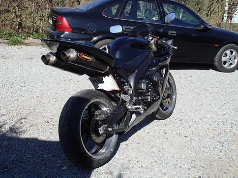 Yamaha YZF R1  billede 3