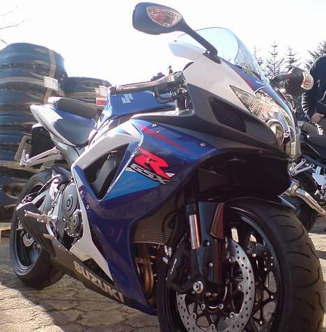 Suzuki GSXR 750 K7 (SOLGT) billede 13