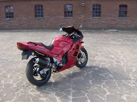 Suzuki RF600R "SOLGT" billede 6