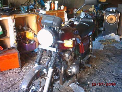 Suzuki Gsx 400 billede 1