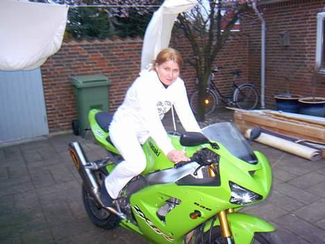 Kawasaki Ninja ZX6R billede 5