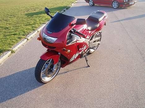 Kawasaki zx6r solgt billede 5