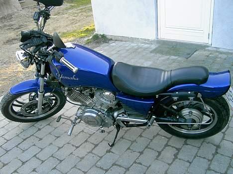 Yamaha xv 920 billede 1