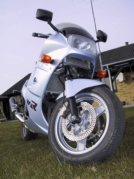 Honda VFR750F billede 1