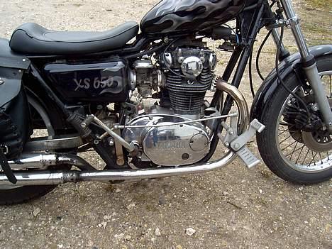 Yamaha xs 650 - mangler en anden model fremflyttersæt hvor stængerne er for neden, men er for nærig til at købe nyt. billede 9