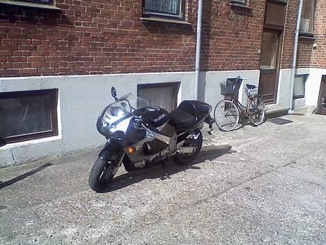 Suzuki gsxr 600 solgt  billede 5