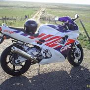 Honda CBR 600 F2 