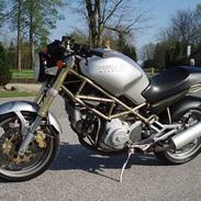 Ducati Monster 750 (Solgt.)