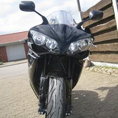Yamaha R1