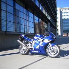 Yamaha YZF R6 *** Solgt ***
