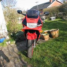 Honda Cbr 600 f2