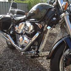 Suzuki VZ800 Marauder