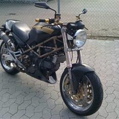 Ducati 900 Monster - (Solgt!)