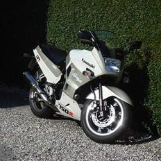 Kawasaki GPX 750R