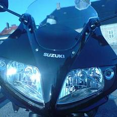 Suzuki SV650S
