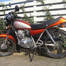 Yamaha SR 250 classic