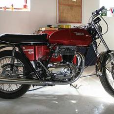 BSA 650  1973 "Solgt"