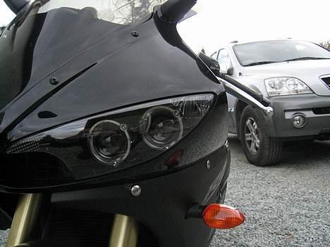 Yamaha YZF-R6 05 billede 7