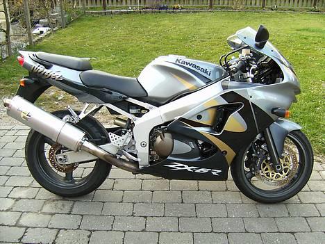 Kawasaki ZX6R billede 4