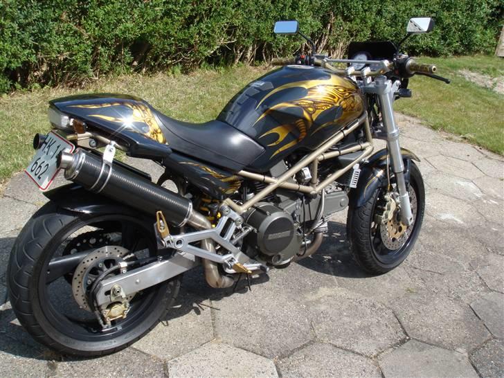 Ducati Monster Streetfighter billede 2