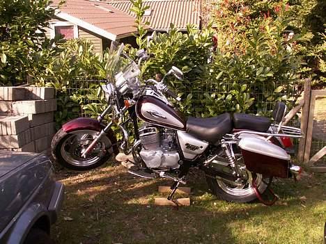 Lifan Fly Dragon 250-4 - Sommerhus Gilleleje skærtorsdag - rart at have et par klodser med i bagagen selvom det ser fjollet ud når den "stejler" billede 4