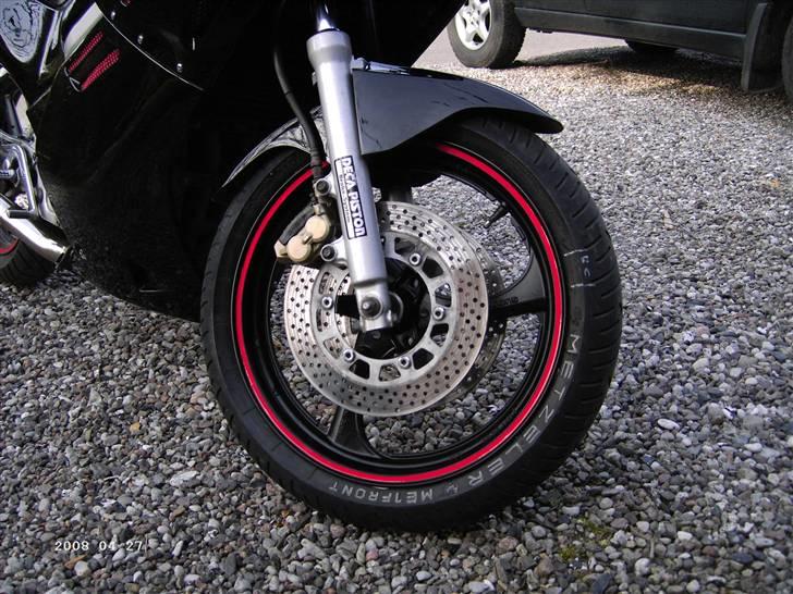 Suzuki GSX-R 250 billede 2
