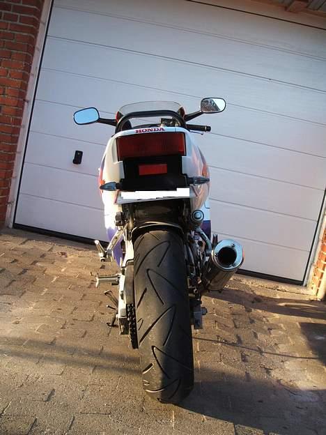 Honda CBR 600 F3 --SOLGT-- - Pladen vippes op! billede 5